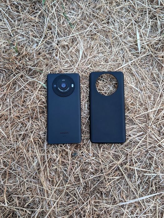 Sharp aquos r8 pro (12/256 Snapdragon 8 gen 2 УЦЕНКА ЧИТАЕМ ОПИСАНИЕ Камерафон флагман)