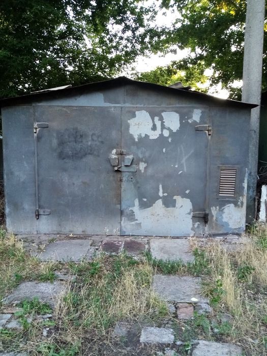 Гараж с авто металлический сварной