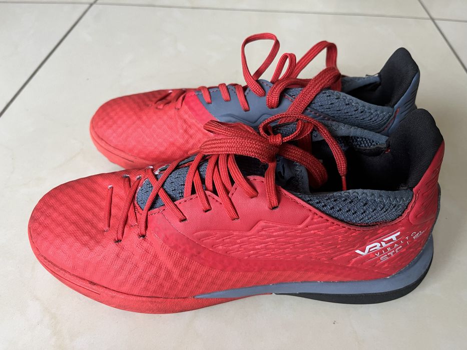 Buty kipsta rozm 38