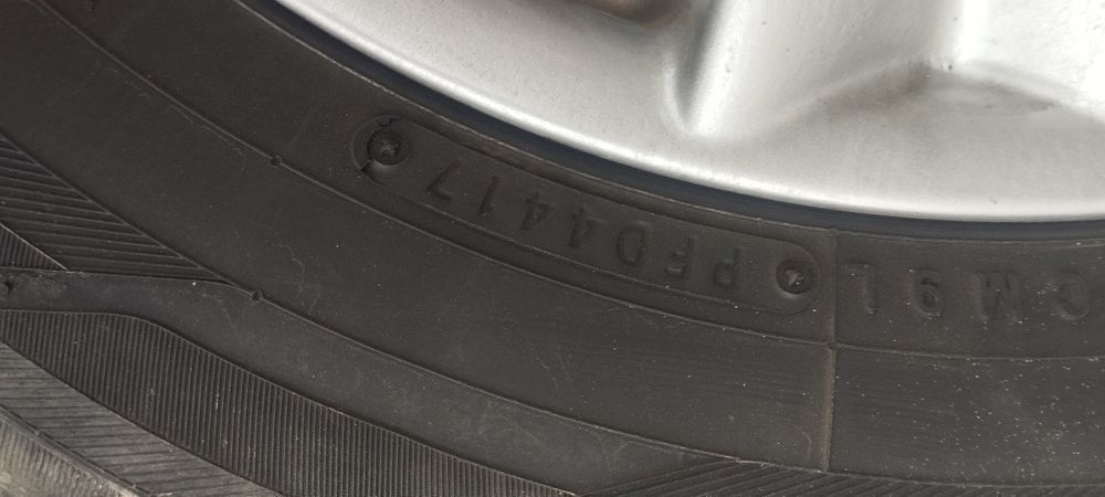 Диски R 15   с резиной  VAG. Audi. Volkswagen. Skoda. Seat.