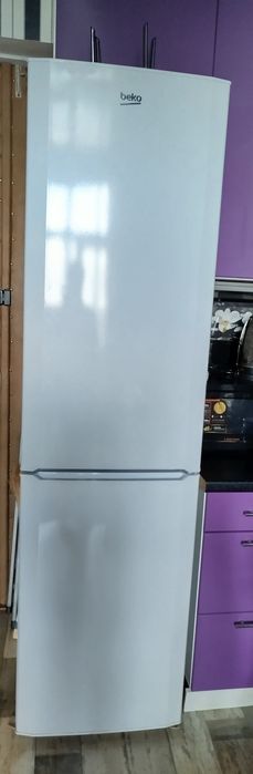Холодильник " beko".