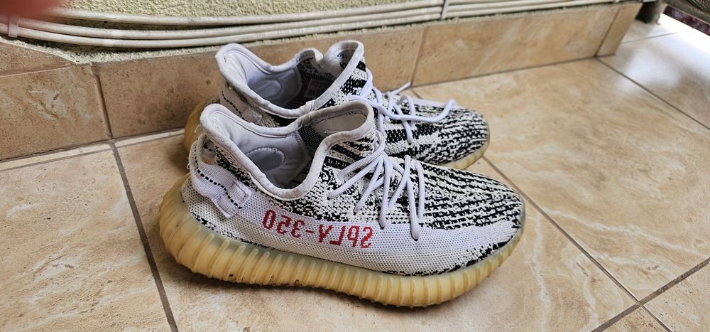 Adidas Yeezy Boots 350 zebra rozmiar 40 wkładka 25cm