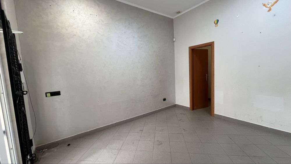 Продаж комерційного приміщення м. Стрий, вул. Олесницького