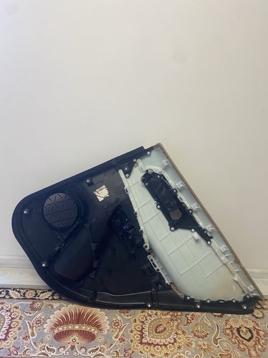 Продам карти до Toyota Rav4