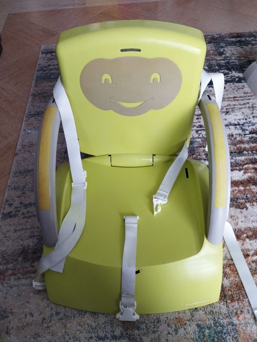 Cadeirinha de criança para comer