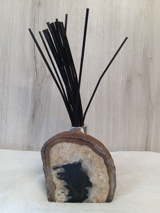 Dyfuzor patyczkowy w kamieniu naturalnym