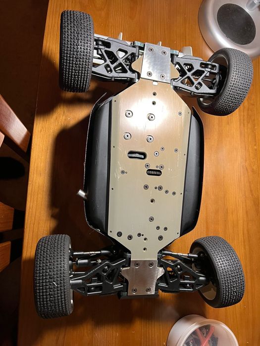 RC Mugen MBX7R completo