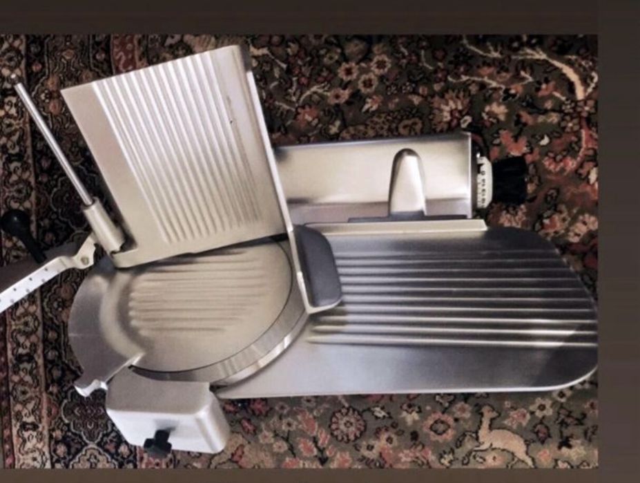 Fiambreira Profissional 300mm Monofásica