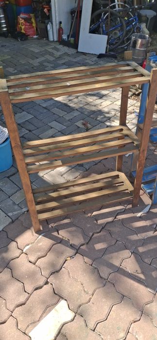 Prateleira de madeira