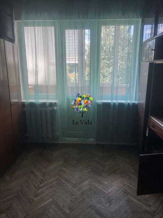 Продам 1к квартиру на Виноградарі