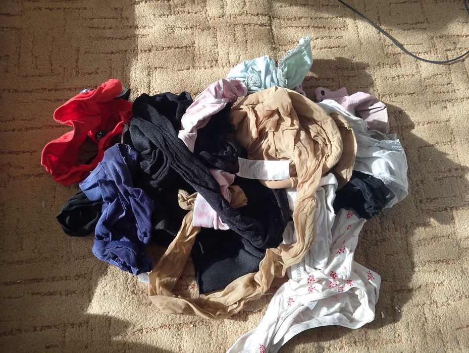 Zestaw bielizny używanej damskiej