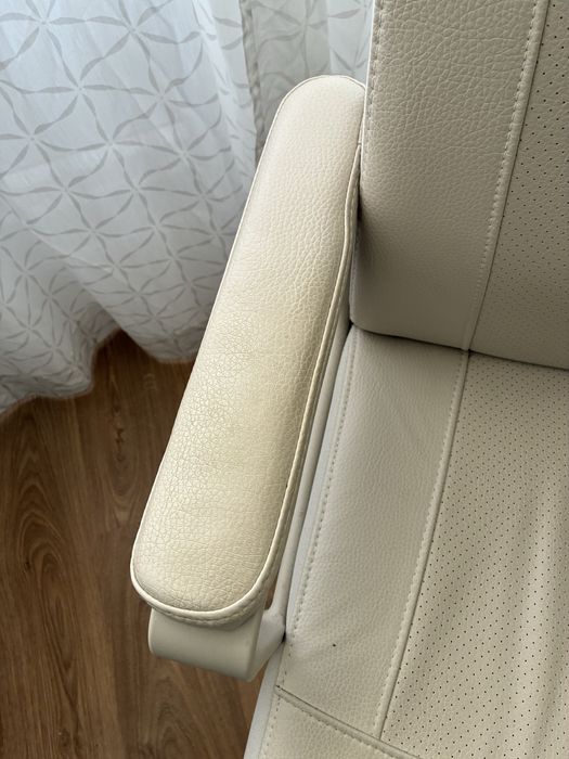 Cadeira IKEA Millberget Bege