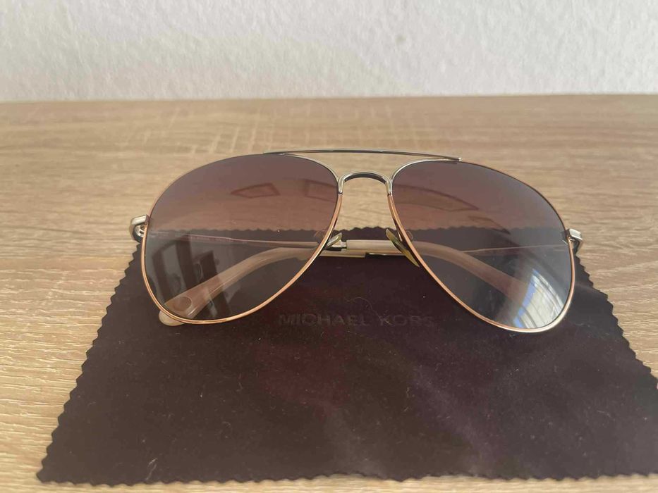 óculos de sol aviador Michael Kors MKS144
