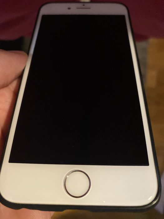 PS4 with 2 Controllers + iPhone 6s64354257511937123