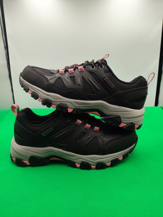 Трекінгові кросівки Skechers - 39 розмір. Waterproof