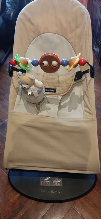 Espreguiçadeira baby bjorn