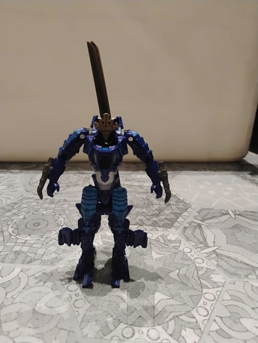 Zabawki Transformers robot i helikopter