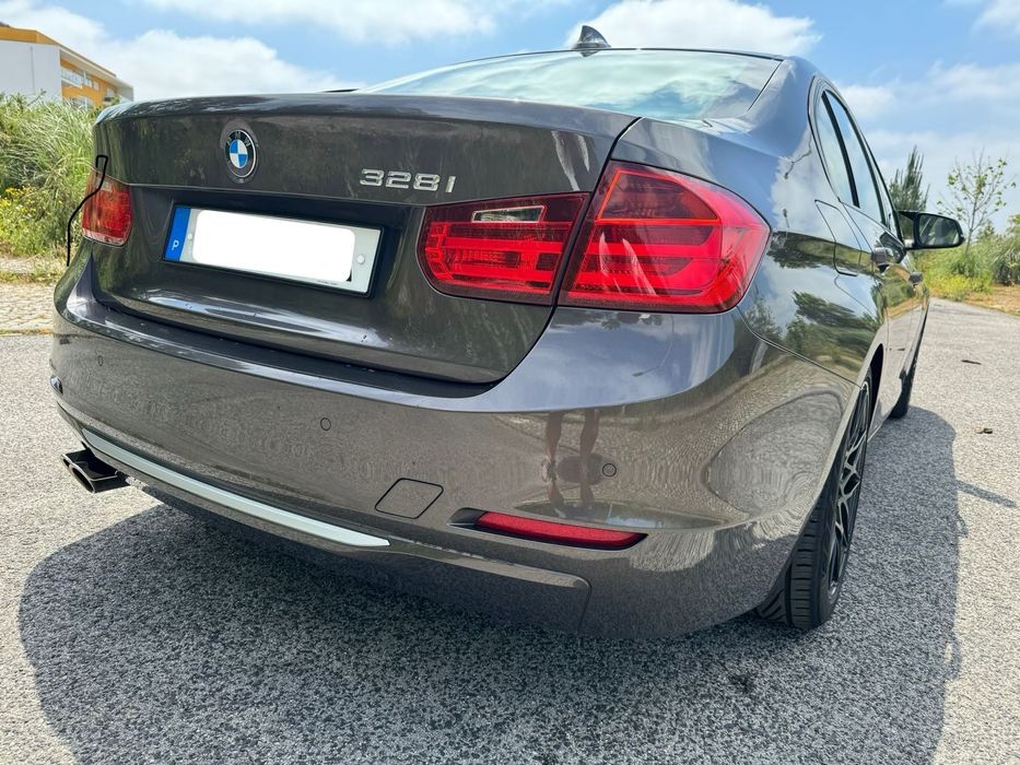 BMW 328i Luxury Line Full Extras original foto 3