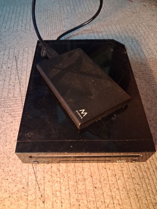 Nintendo wii desbloqueada + hdd 500gb + acessórios