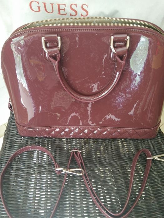 Mala Guess bordô