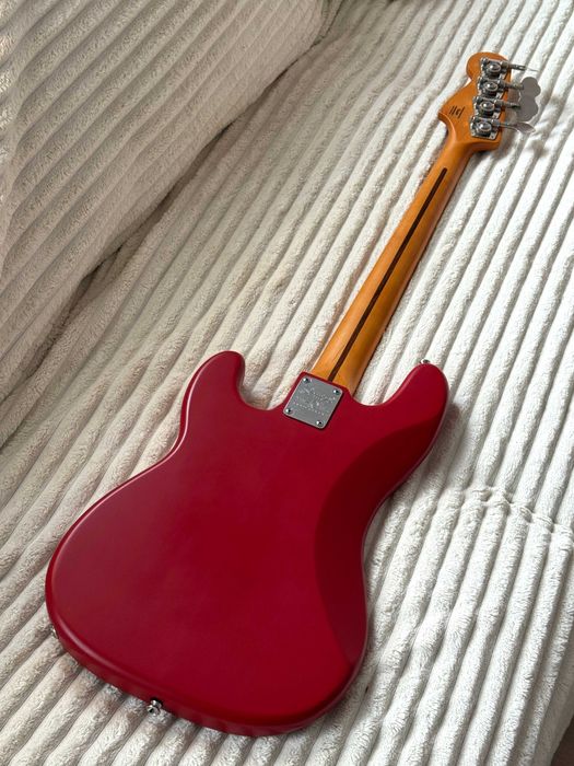 Bas Squier by Fender Precission Bass 40th Anniversary (EMG, High Mass)