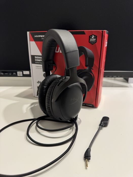 Headset Gaming HyperX Cloud III (Como Novo + Caixa Original)