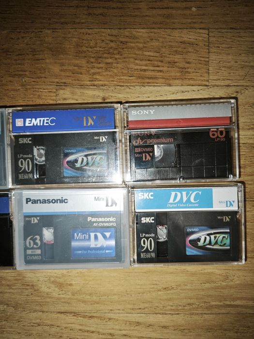 Відеокасети MiniDV (Panasonic, Sony, SKC)