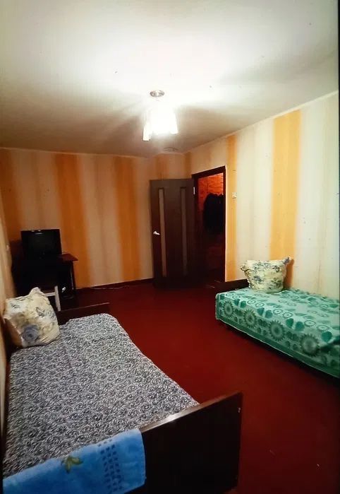 Продам 1 ком.кв Правый берег