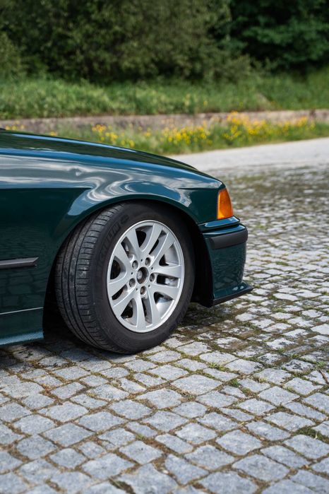 BMW E36 316i com Swap para 20i