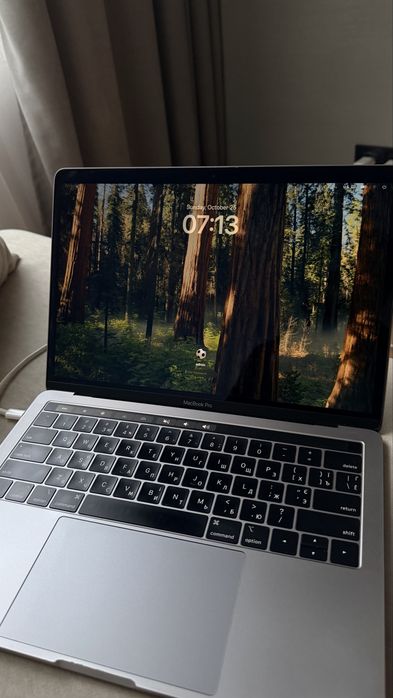 MacBook Pro 13 (2019)