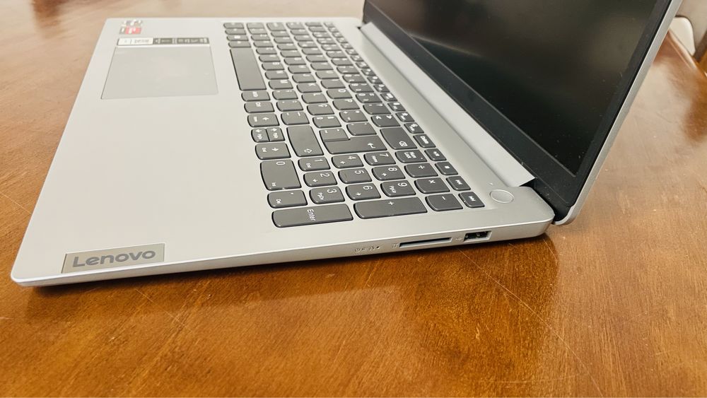 Portatil lenovo novo