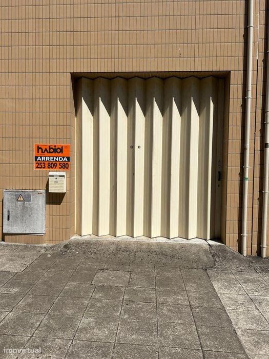 Armazém no centro de Barcelos