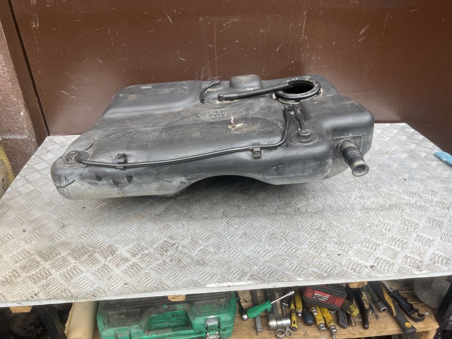 Бак бензобак 1.8 бенз Ланд ровер фриландер 04год land rover freelander