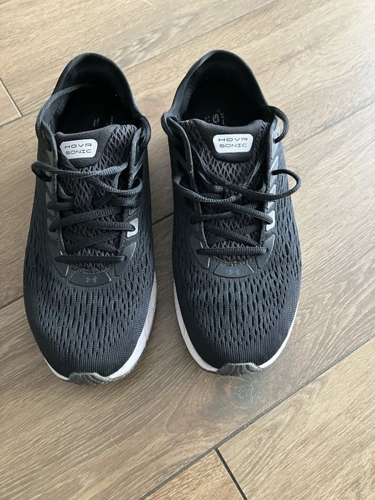 Under Armour UA HOVR Sonic 3