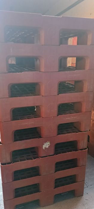 Palety plastikowe H1