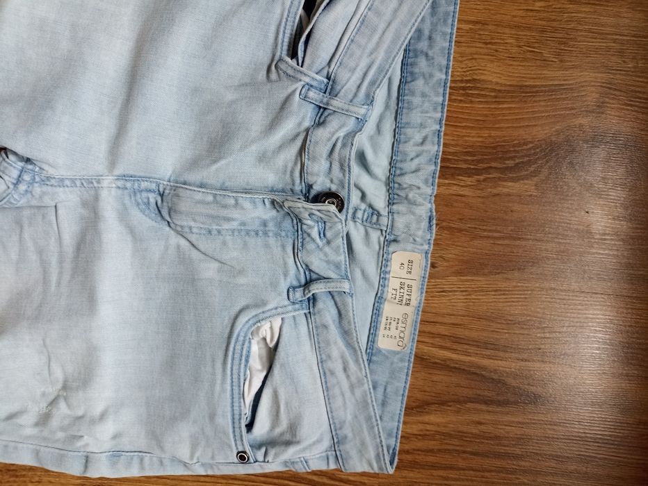Spodnie skinny fit rozciągliwe L przetarcia