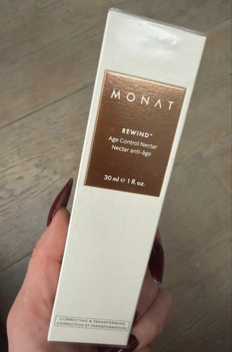 Rewind serum zapobiegające starzeniu Monat