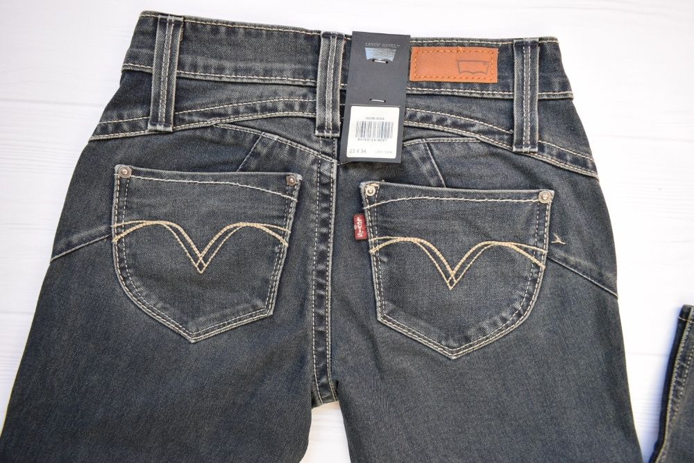 Джинсы Levis Revel W23 L34 оригинал