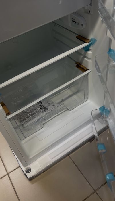 Frigorifico 1 mês de uso