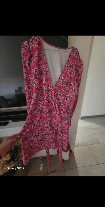 Sprzedam sukienkę kopertowa