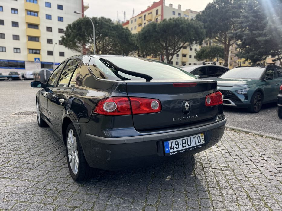 Renault Laguna 2.0 diesel 150 cavalos ano 2006 em bom estado geral.