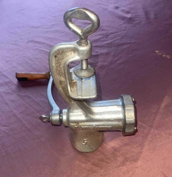 Maszynka do mielenia mięsa Alfa 5