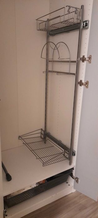 Ikea Utrusta wnętrze szafy gospodarczej