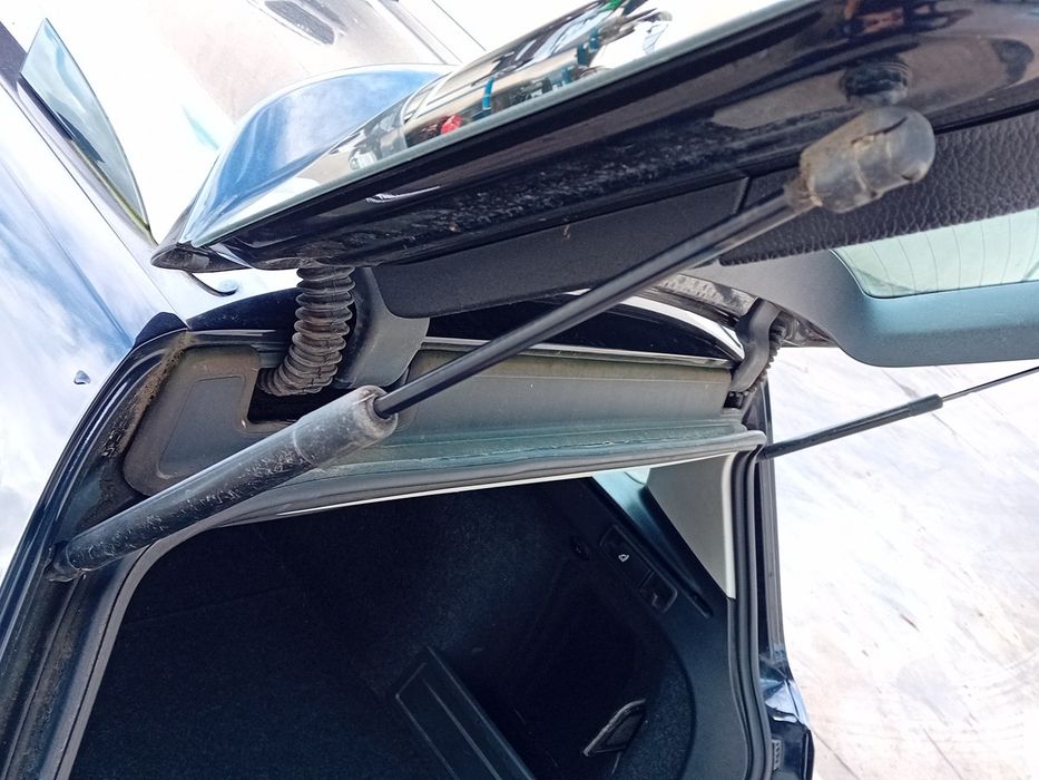 Amortecedor da mala VOLKSWAGEN Passat Variant (365)