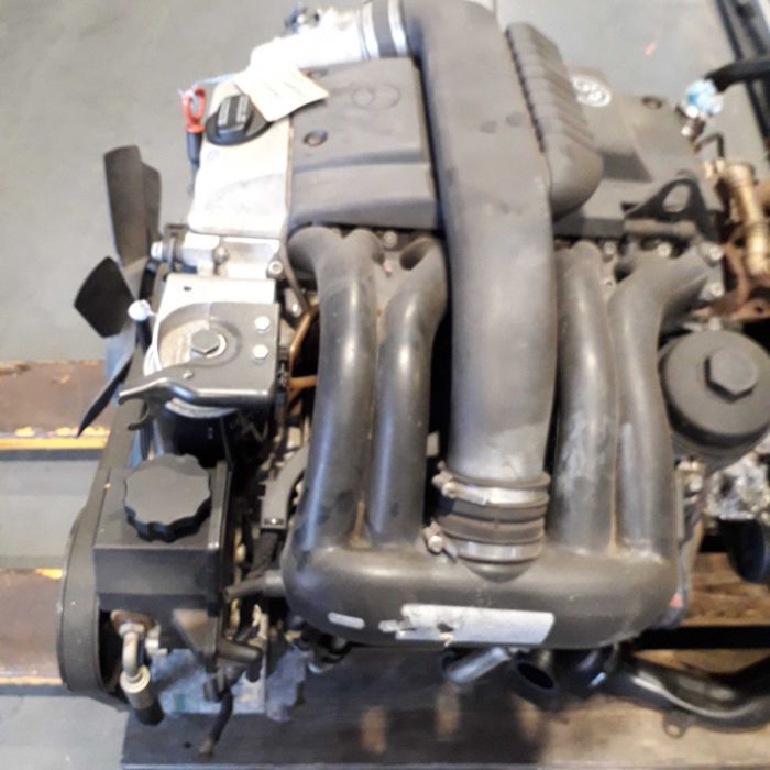 Vários tipo Motor Mercedes W202  W210 C180