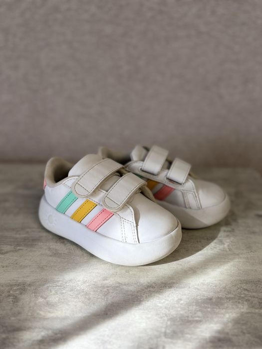 Кросівки дитячі adidas grand court 2.0 14 см устілка