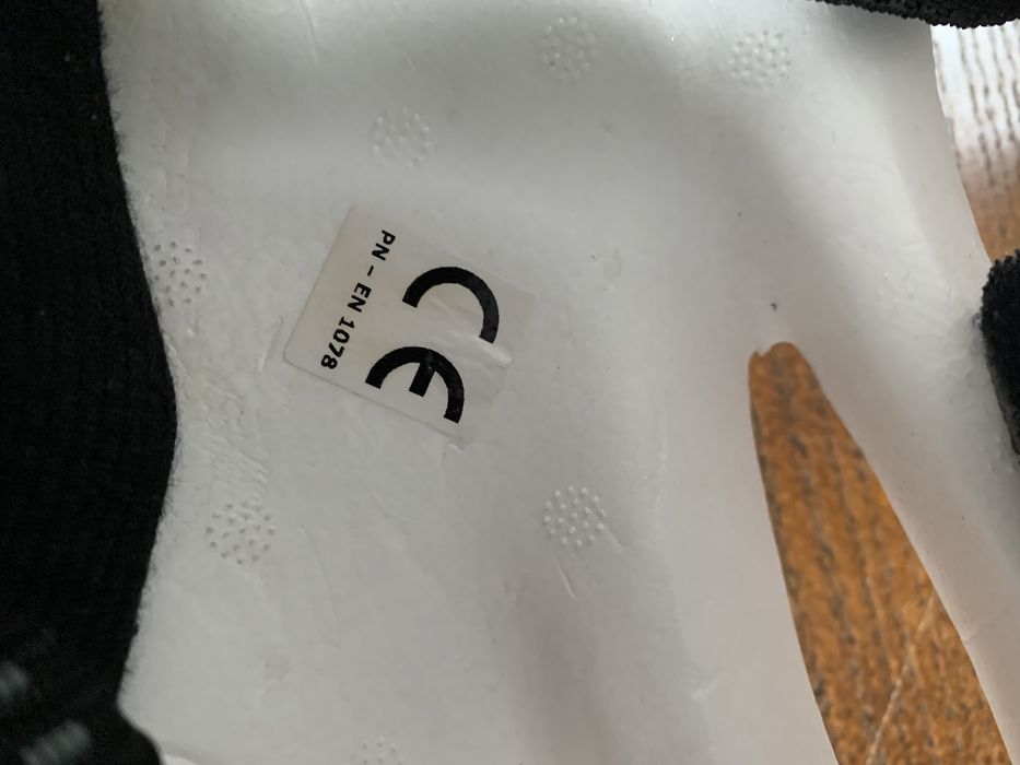 Kask dla dziecka na rower, hulajnogę, wrotki itp.