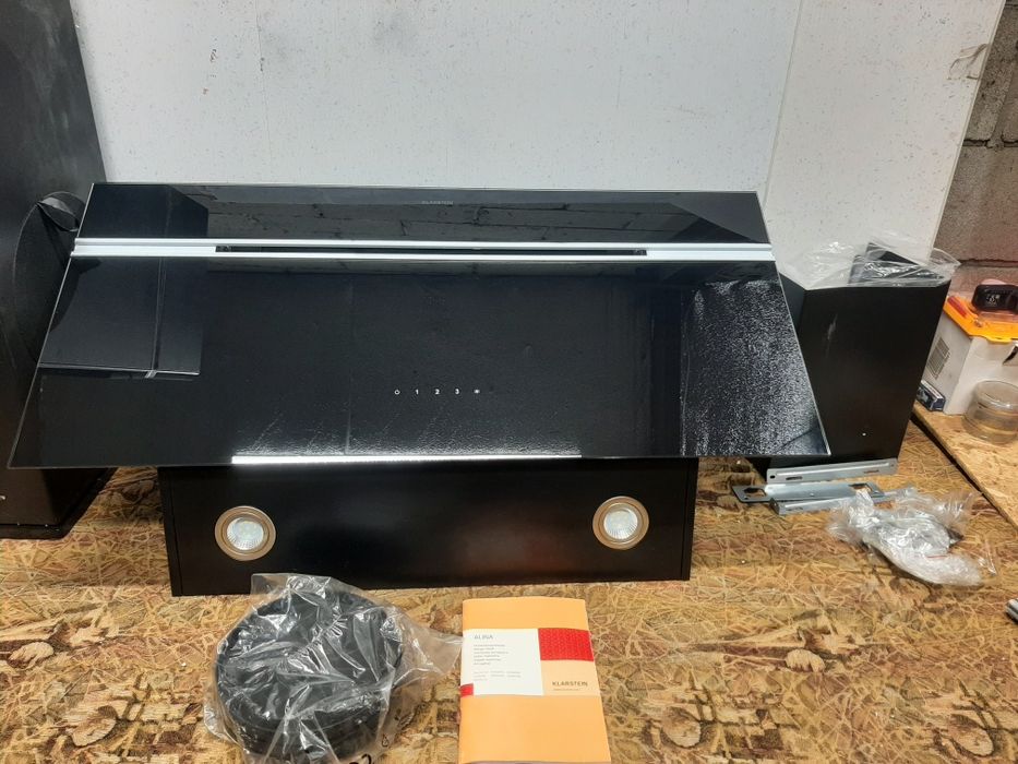 Вытяжка Klarstein Alina 90см