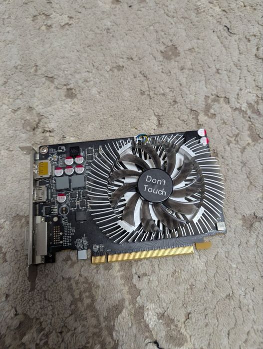 Продам комплект із трьох компонентів для ПК