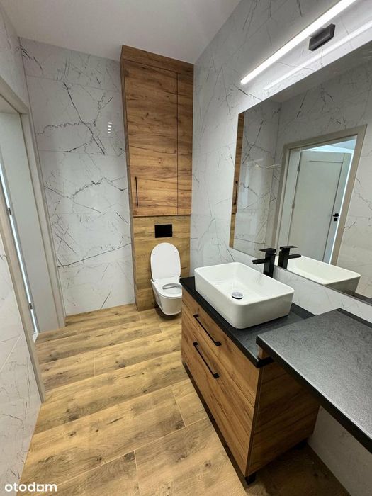Nowoczesny dom z garażem w Białogonie 149 m2